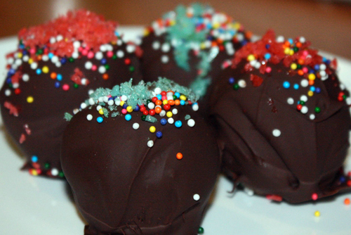Pop Rock CAKE BALLS (Inspired by Matt & Kim) – Eating the Beats
