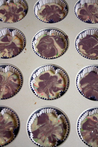 Funfetti frog cupcakes