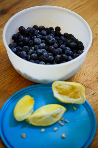 Lemon blueberry pie