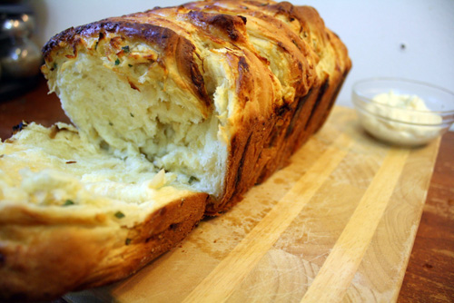 Apple pull-apart bread Apple pull-apart bread